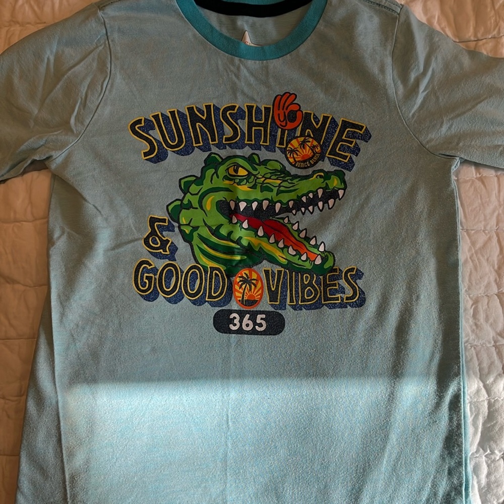 Size 10 blue tee good condition